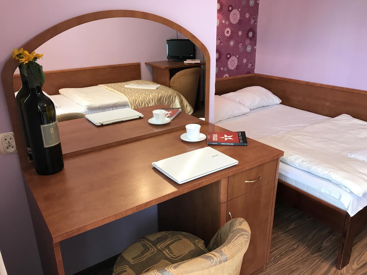 Gosciniec Kukle B&B 외부 사진